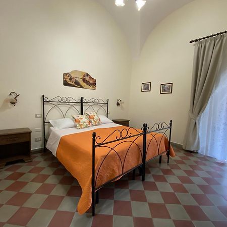 B&B Palazzo Tornabene 카타니아 외부 사진